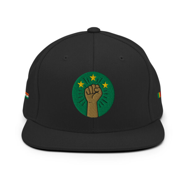 Casquette Snapback AES - Poing Africain & Étoiles de l’Unité - Broderie avant, cotés et arrière